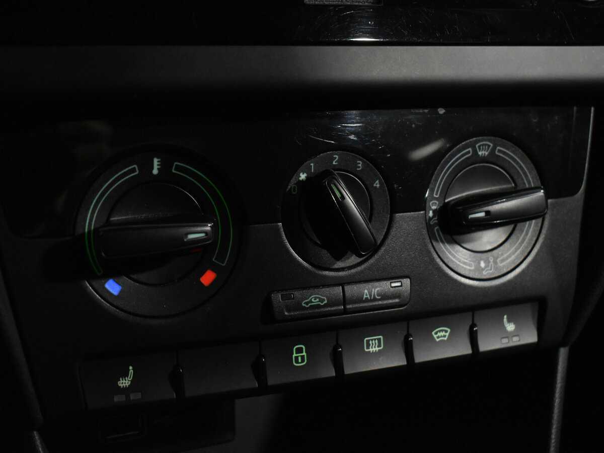 Skoda Rapid, 2018 Фото №15