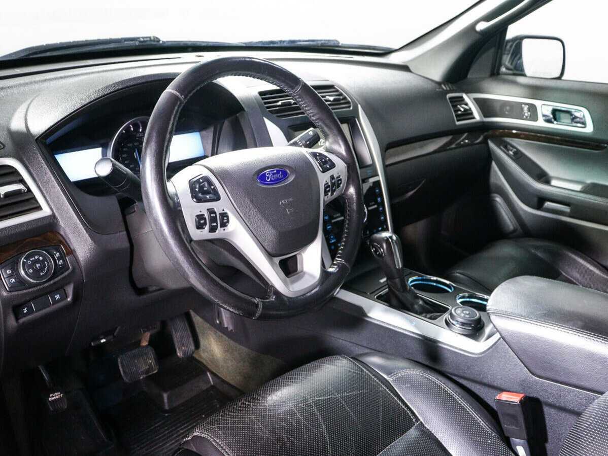 Ford Explorer, 2013 Фото №11