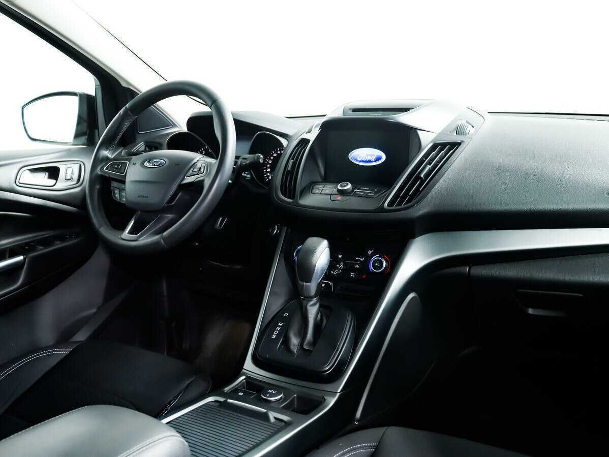 Ford Kuga, 2017 Фото №7