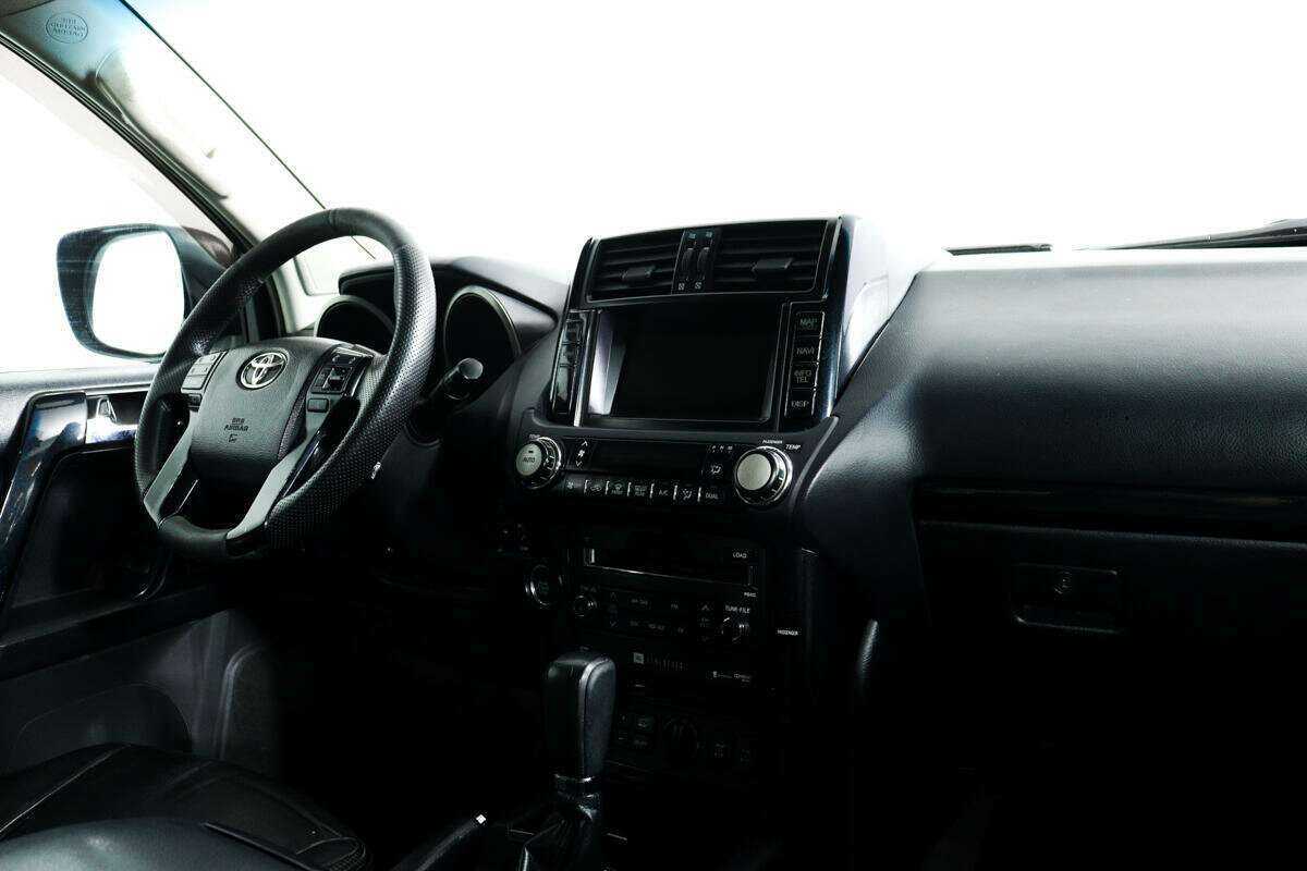 Toyota Land Cruiser Prado, 2012 Фото №7