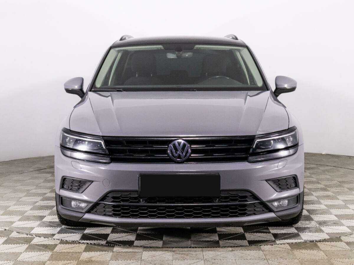 Volkswagen Tiguan, 2018 Фото №2