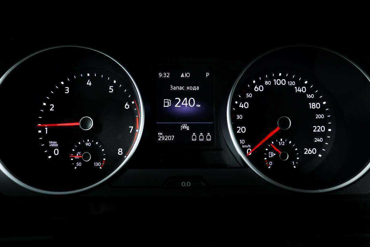 Volkswagen Tiguan, 2021 Фото №10