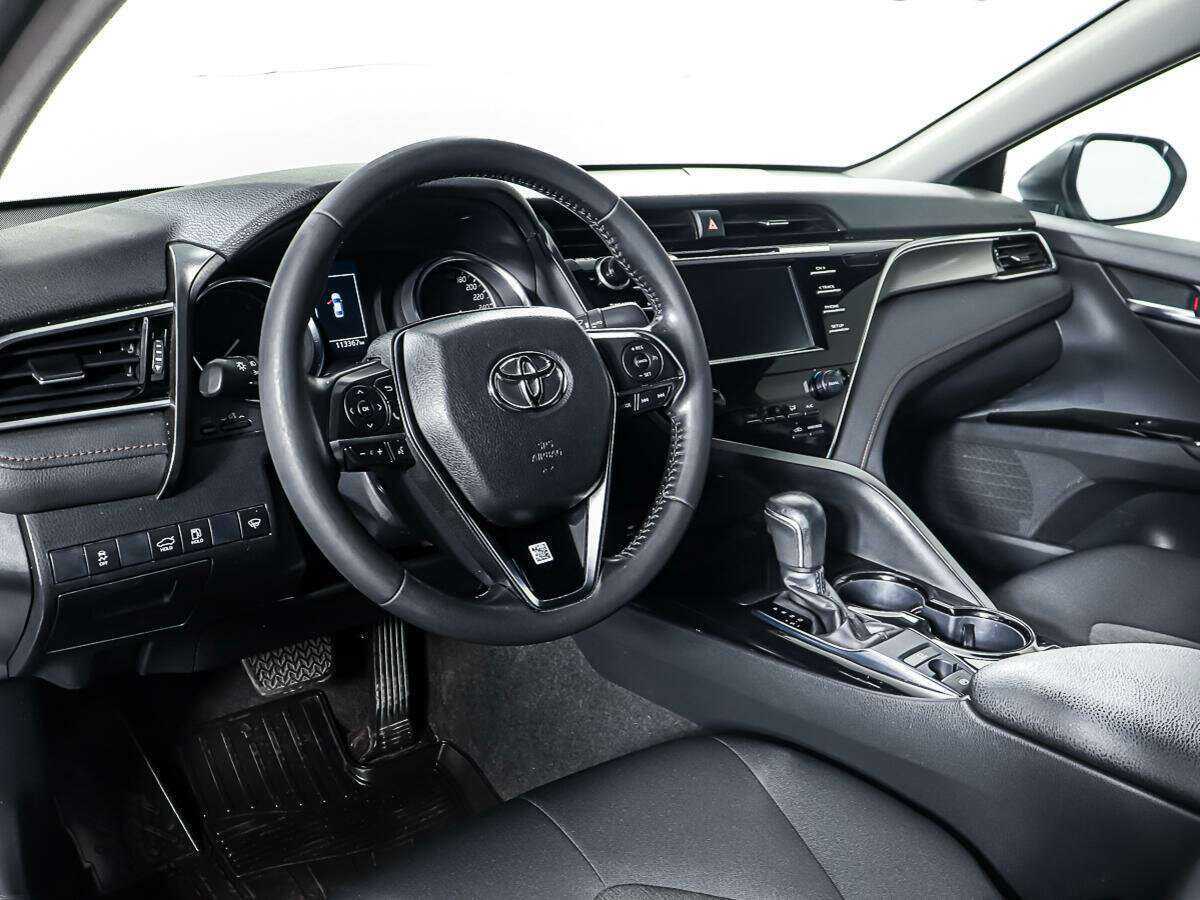 Toyota Camry, 2020 Фото №13
