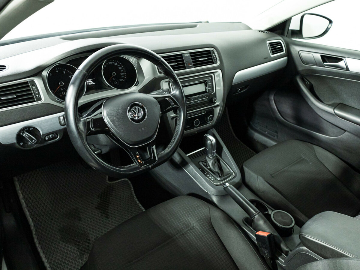 Volkswagen Jetta VI Рестайлинг, 2017 Фото №9