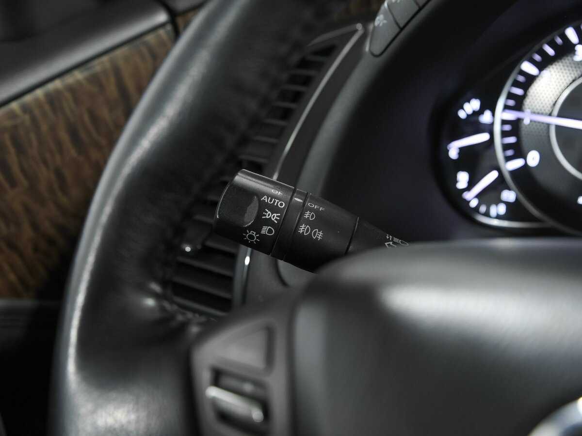 Nissan Patrol, 2012 Фото №8