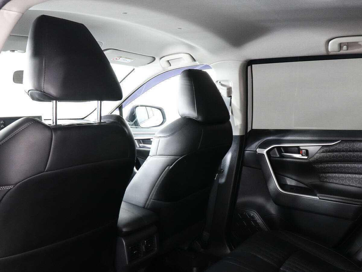 Toyota RAV4, 2020 Фото №11