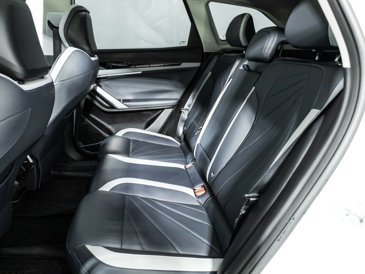 Geely Atlas II, 2024 Фото №8