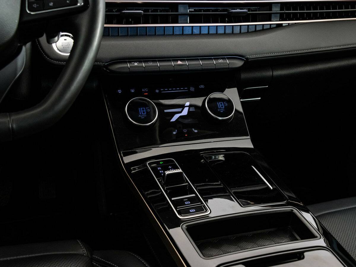 Exeed LX, 2023 Фото №12