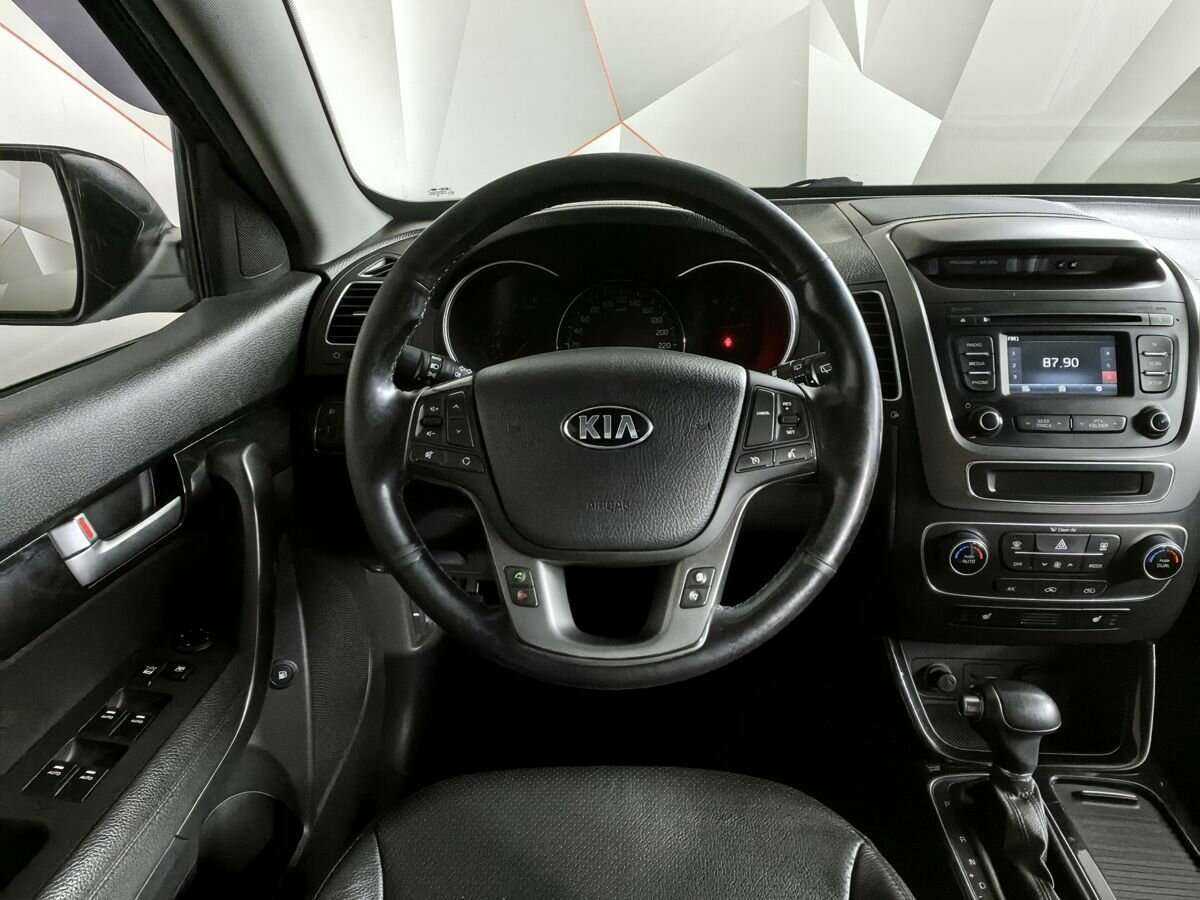 Kia Sorento, 2018 Фото №15