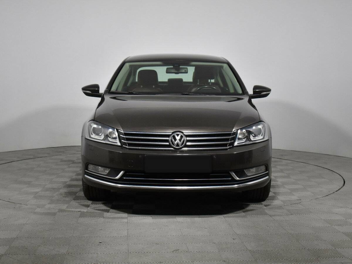 Volkswagen Passat, 2012 Фото №2