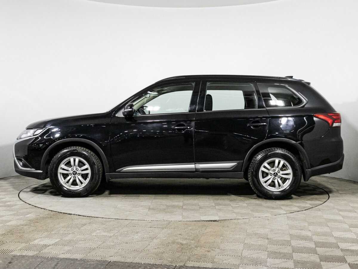 Mitsubishi Outlander, 2021 Фото №7