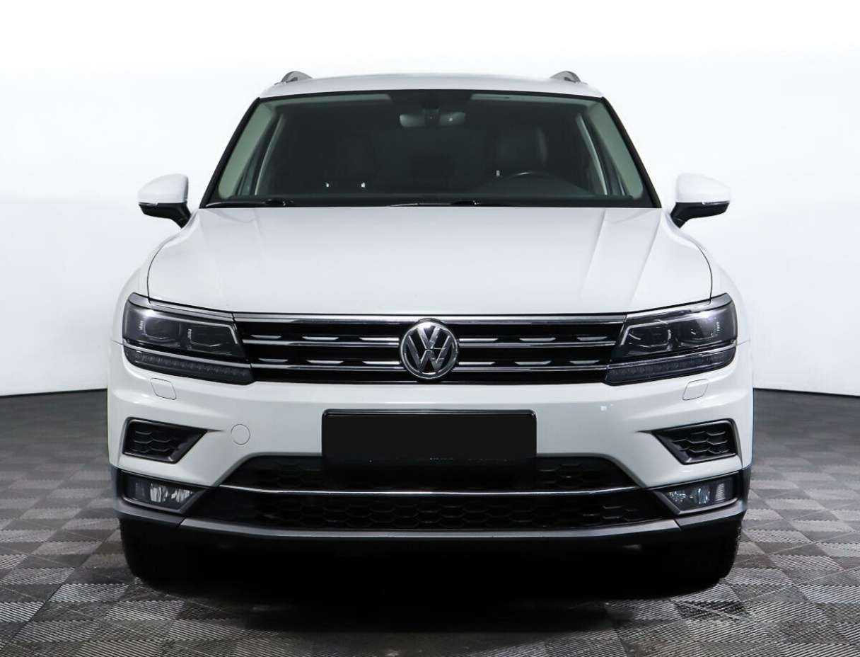 Volkswagen Tiguan, 2018 Фото №2