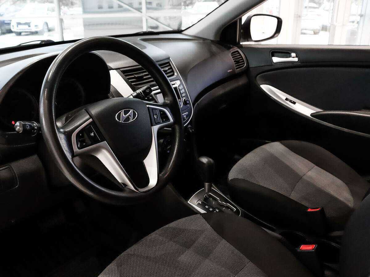 Hyundai Solaris, 2012 Фото №9