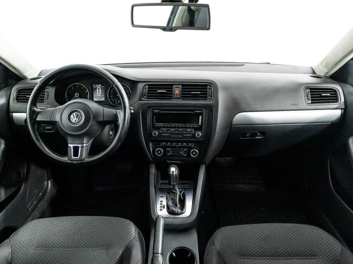 Volkswagen Jetta, 2012 Фото №13