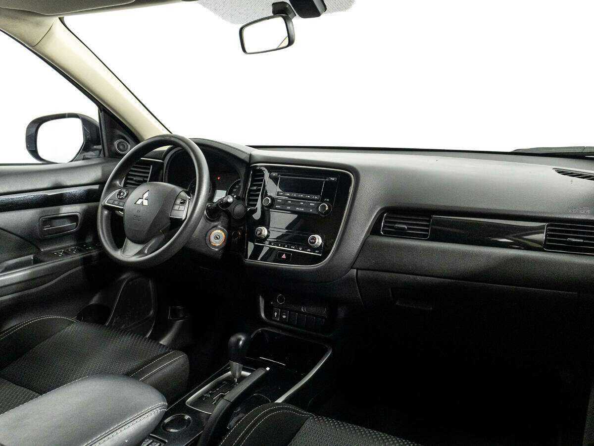 Mitsubishi Outlander, 2020 Фото №9