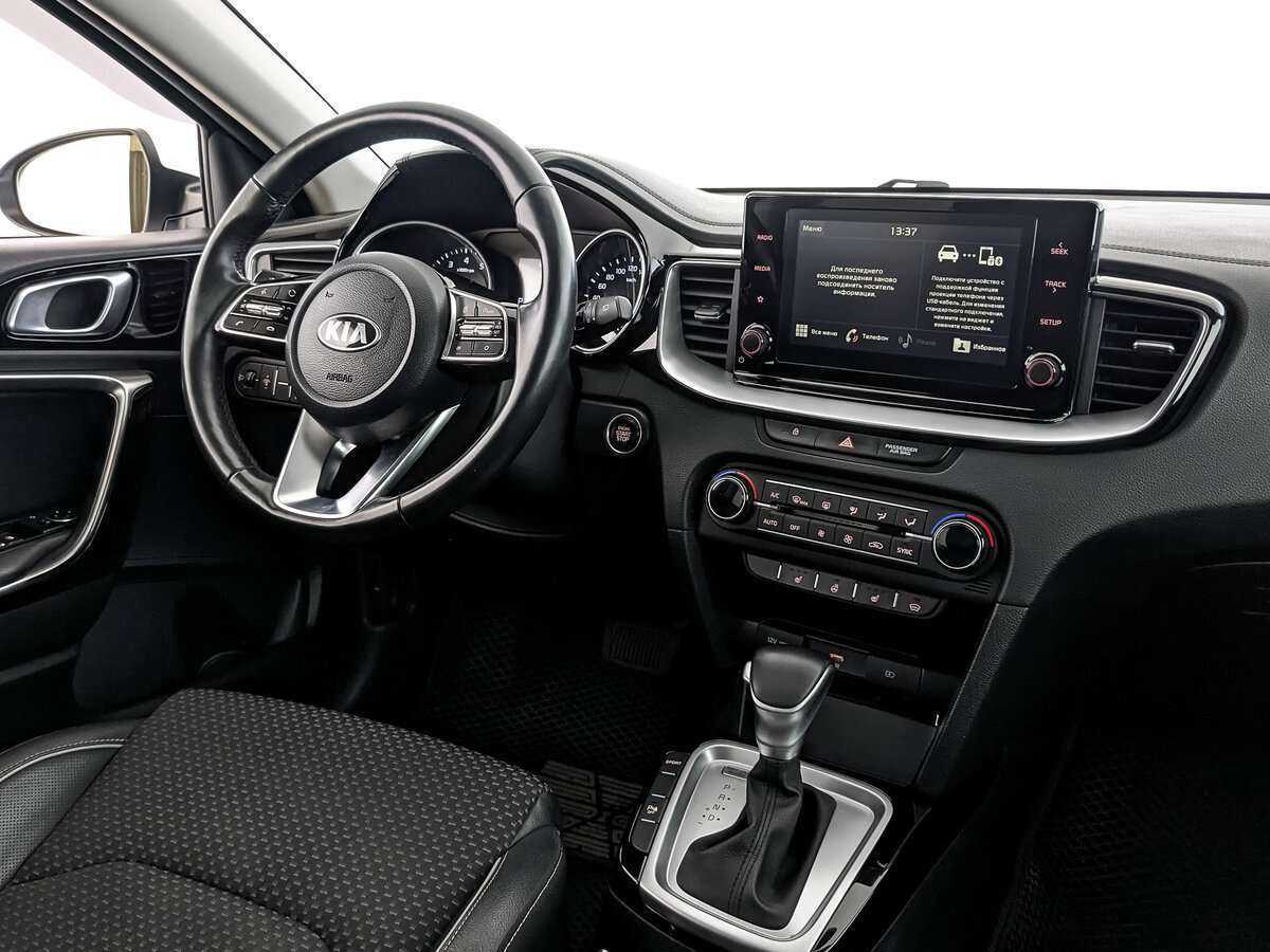 Kia Ceed, 2021 Фото №24