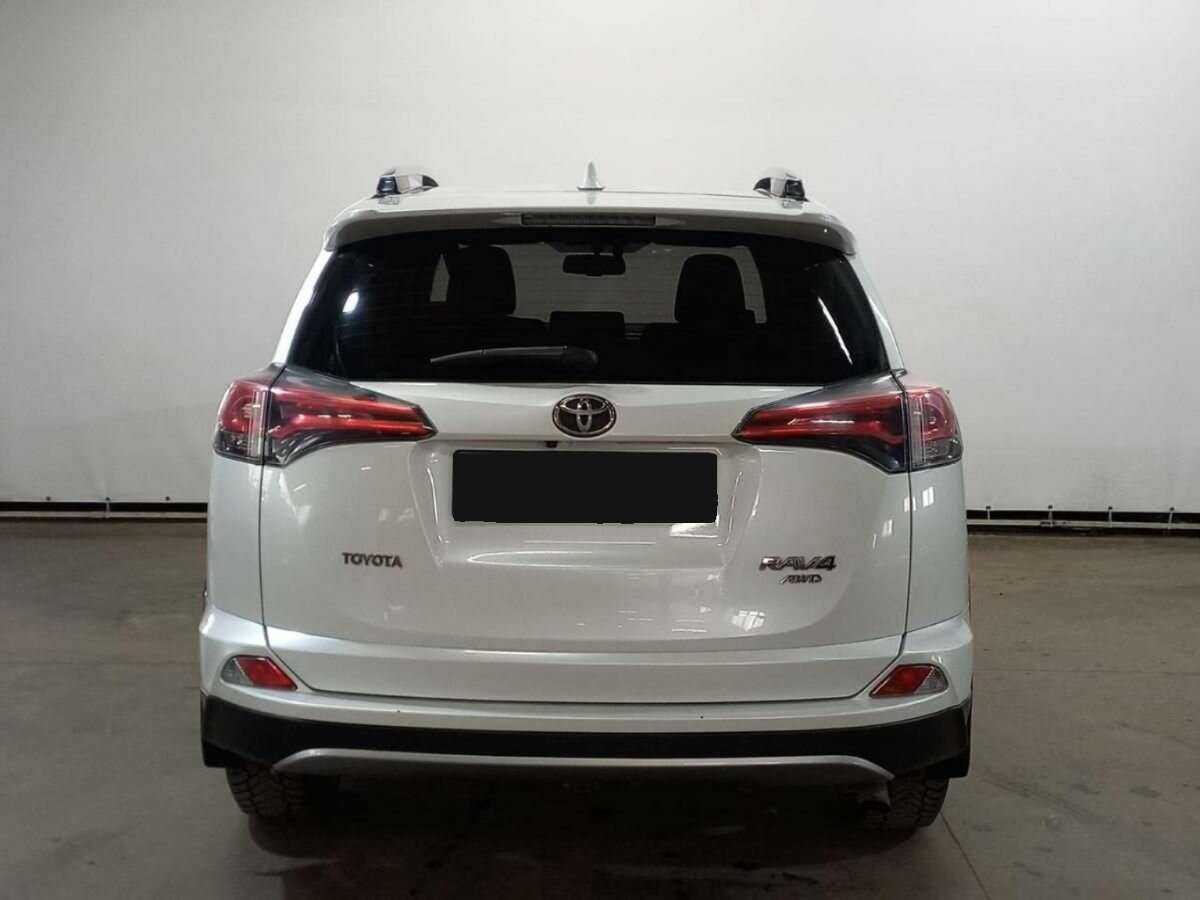 Toyota RAV4, 2018 Фото №6