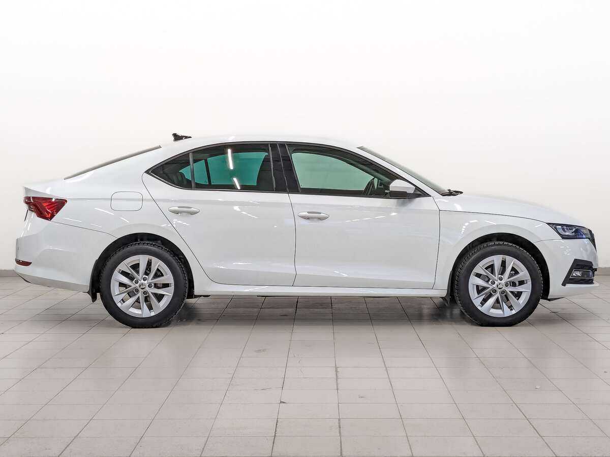 Skoda Octavia, 2021 Фото №6