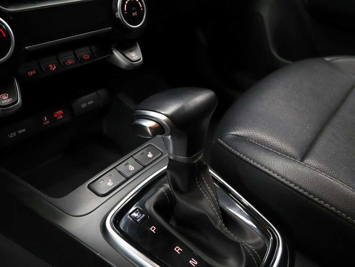 Kia Rio X-Line, 2018 Фото №7