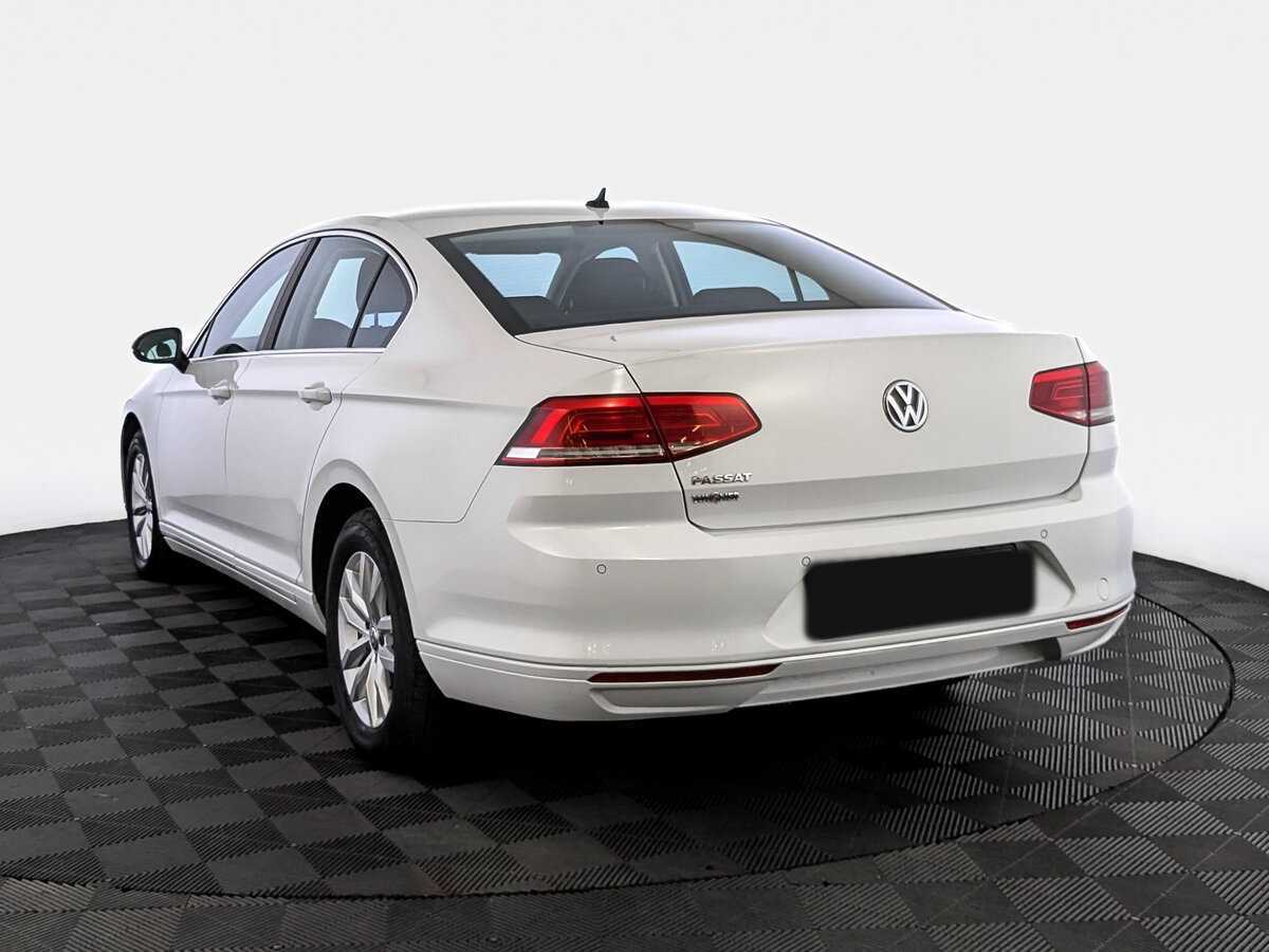 Volkswagen Passat, 2019 Фото №7