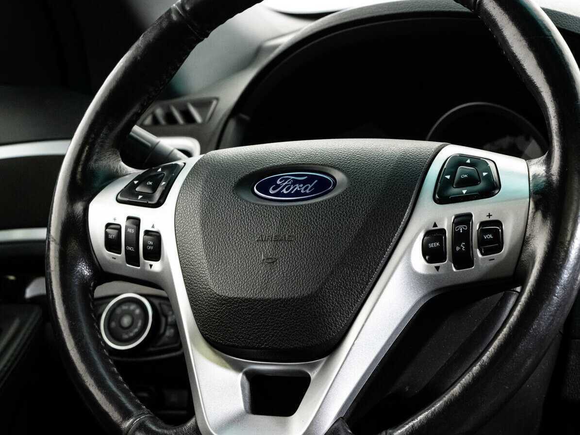 Ford Explorer, 2014 Фото №13