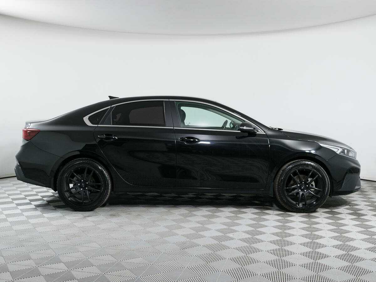 Kia Cerato, 2022 Фото №4
