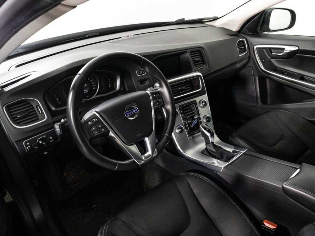 Volvo S60, 2017 Фото №11