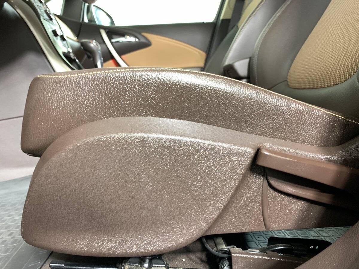 Opel Astra, 2013 Фото №15