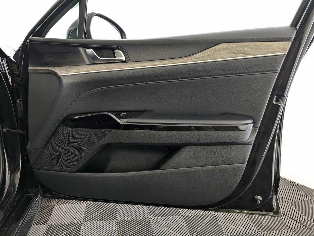 Kia K5, 2020 Фото №21