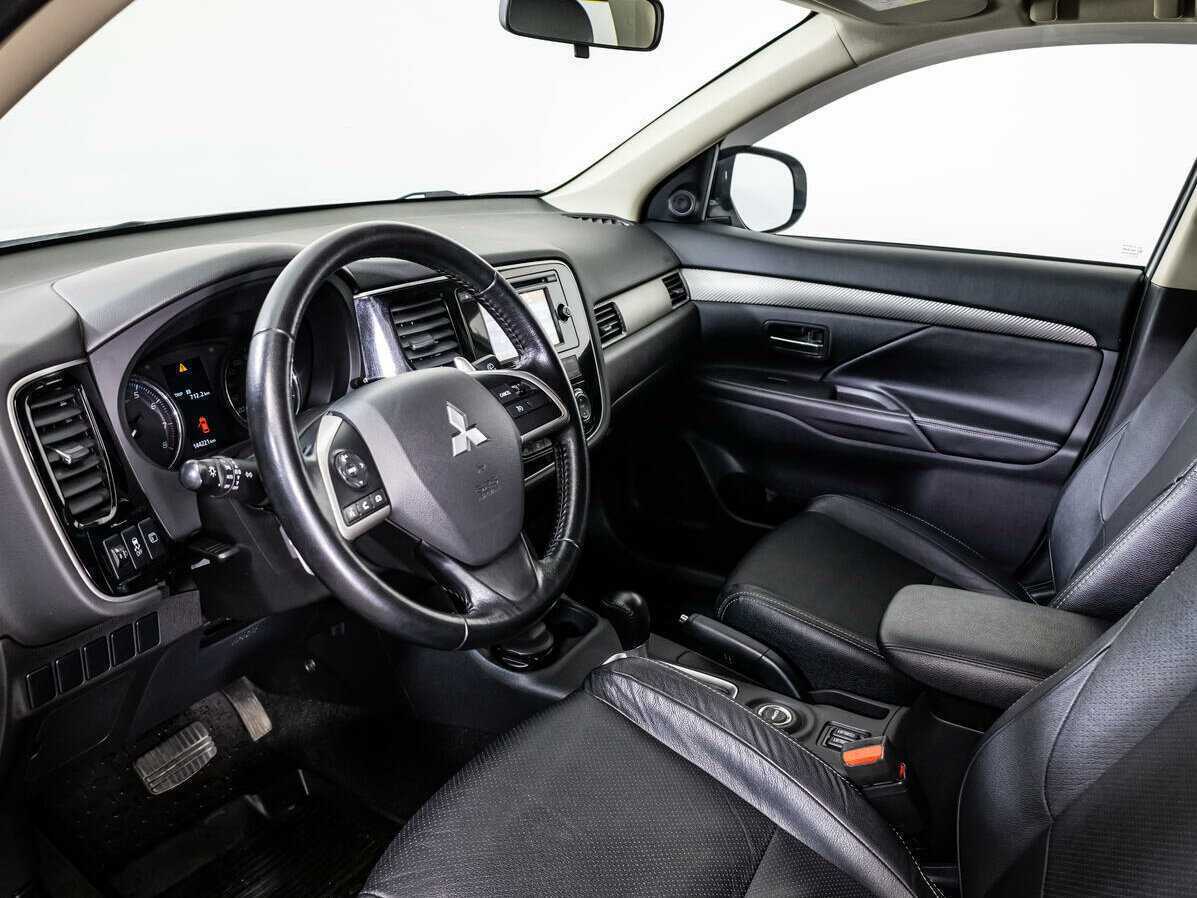 Mitsubishi Outlander, 2014 Фото №11