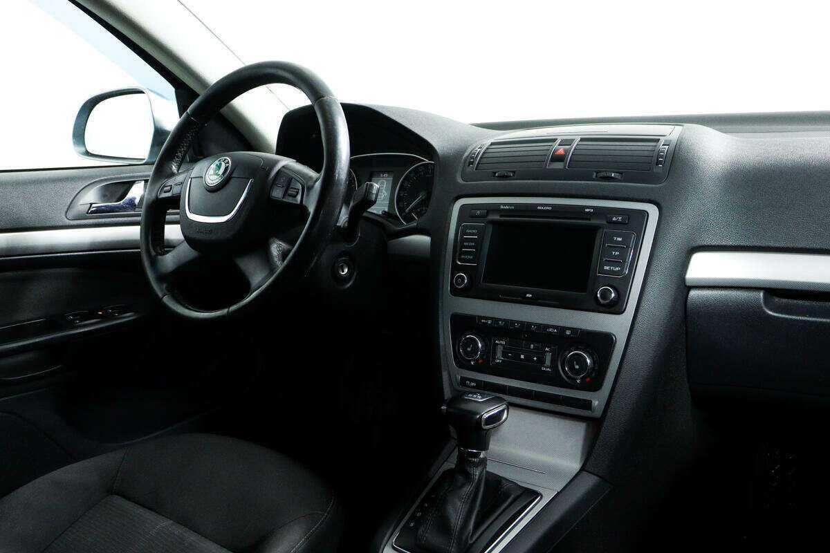 Skoda Octavia, 2012 Фото №9