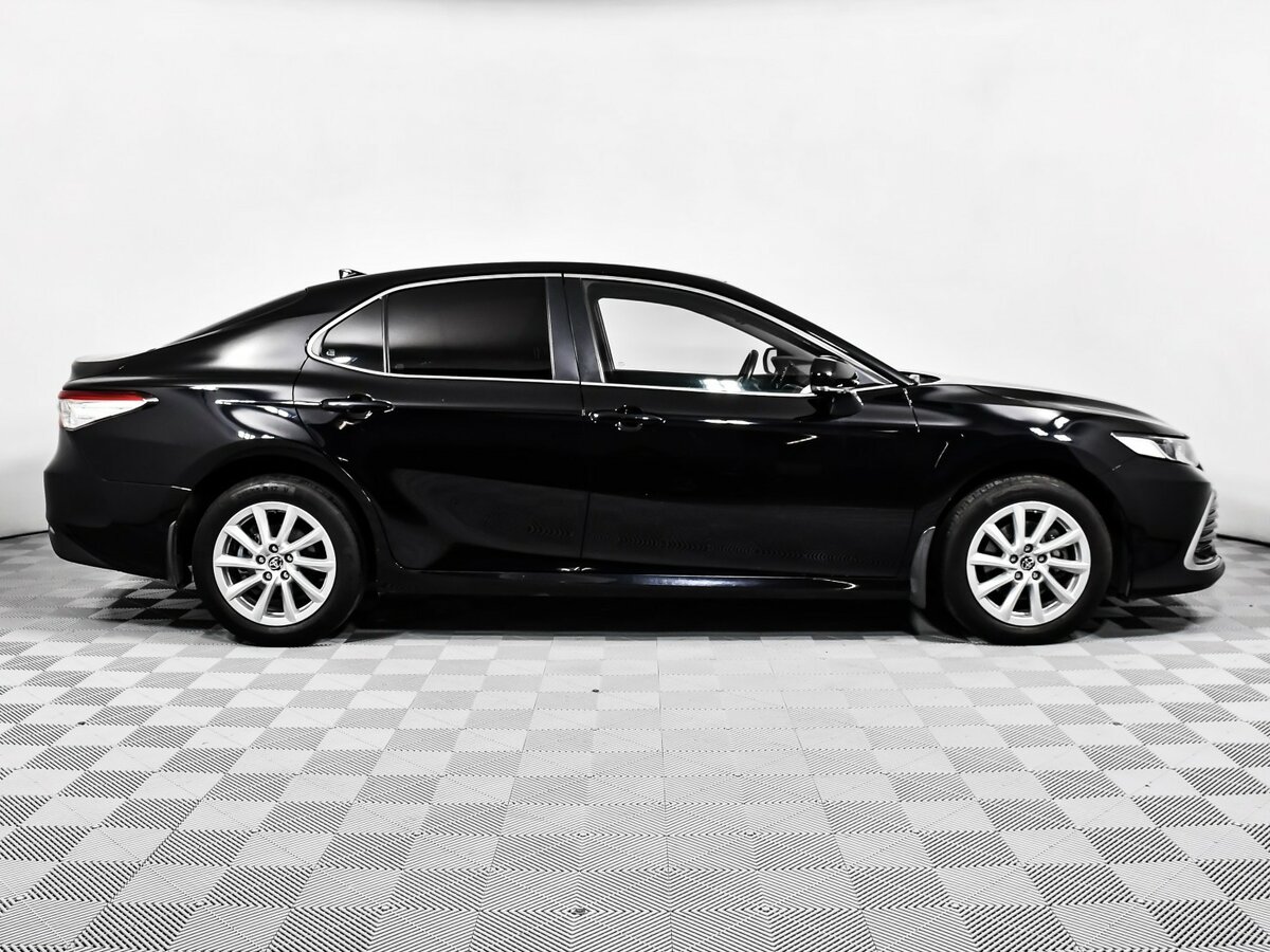 Toyota Camry VIII (XV70) Рестайлинг, 2021 Фото №4