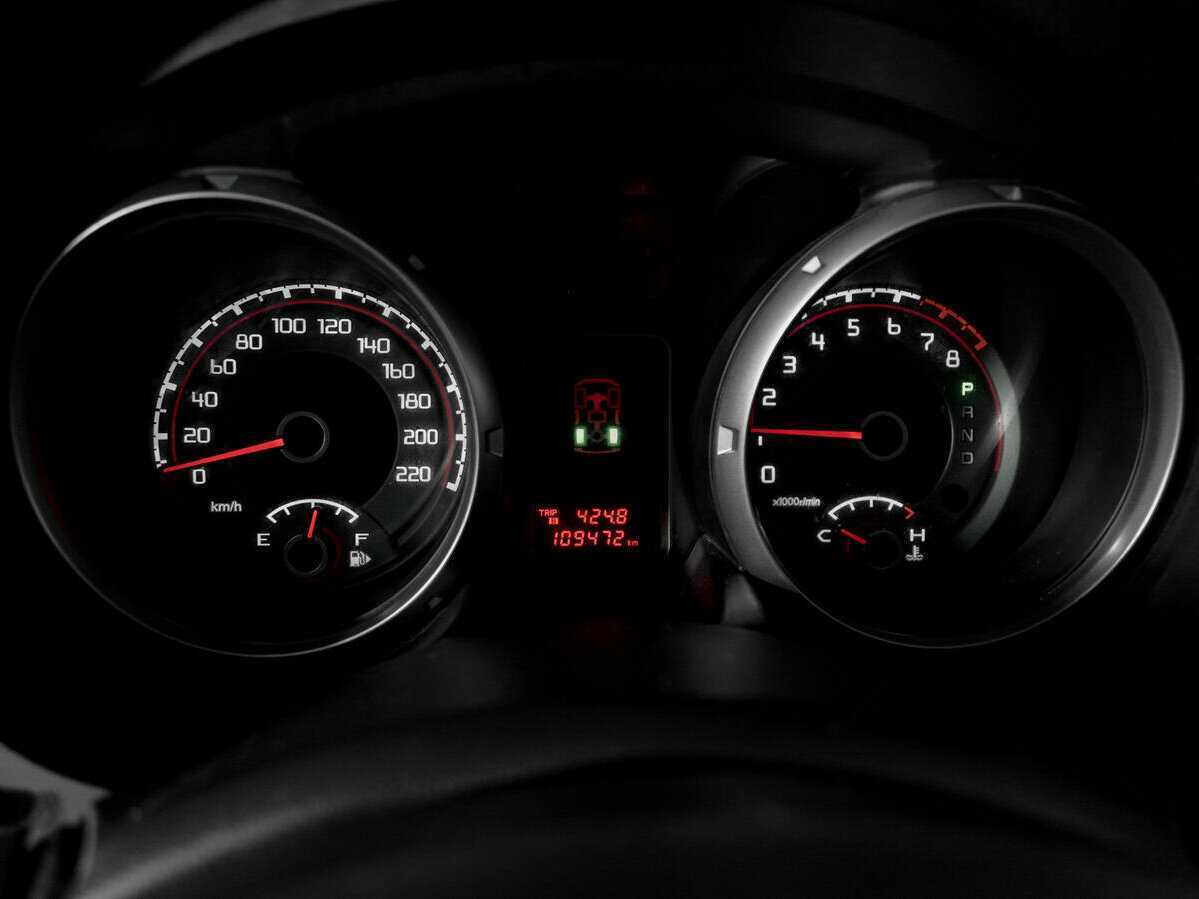 Mitsubishi Pajero, 2014 Фото №11