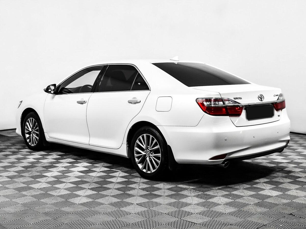 Toyota Camry VII (XV50) Рестайлинг, 2016 Фото №6