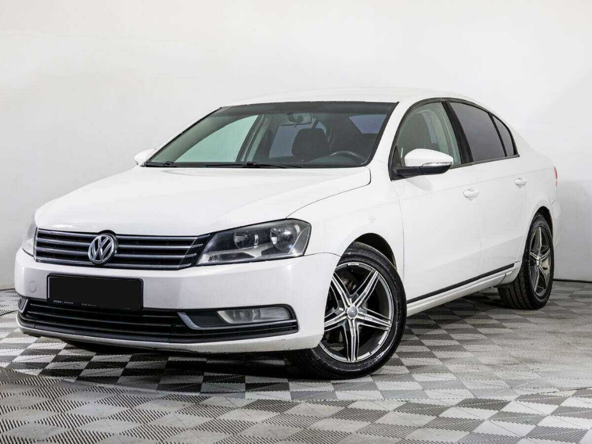 Volkswagen Passat, 2012 Фото №1