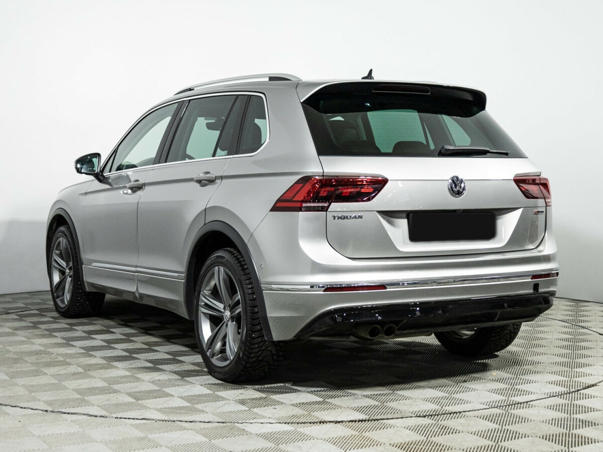 Volkswagen Tiguan II, 2018 Фото №7