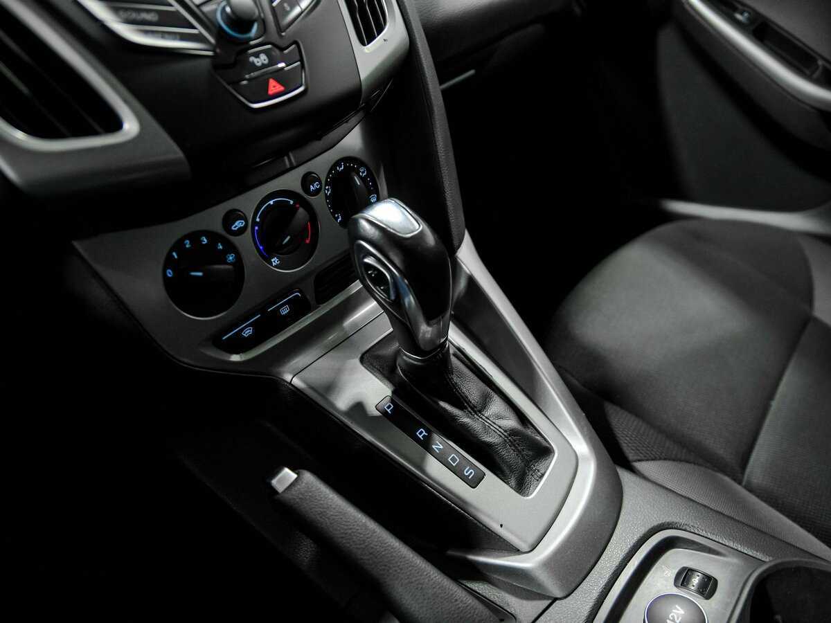 Ford Focus, 2012 Фото №11