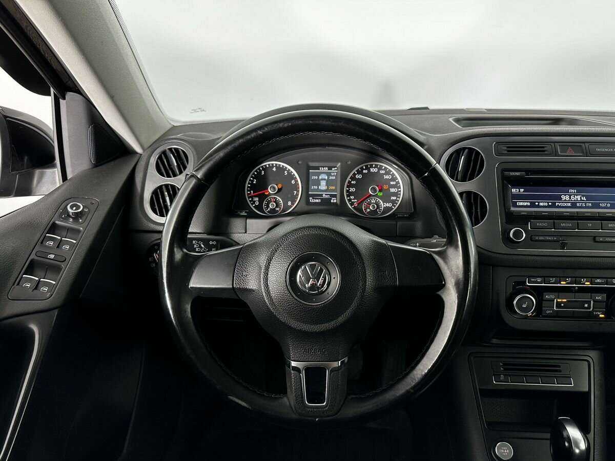 Volkswagen Tiguan, 2013 Фото №10