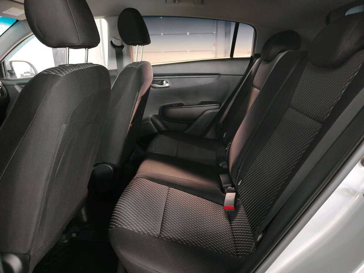 Kia Rio X-Line, 2019 Фото №13