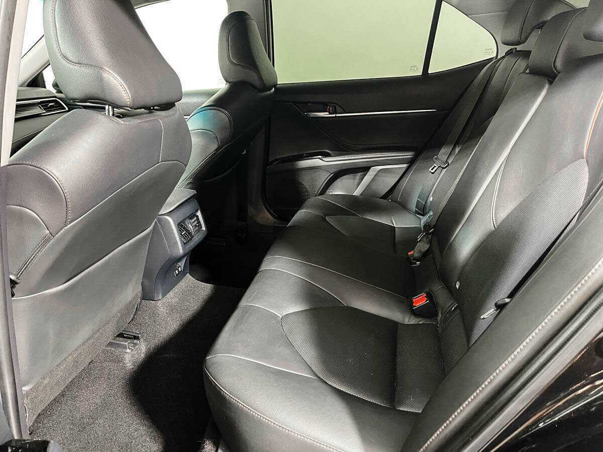 Toyota Camry, 2018 Фото №10