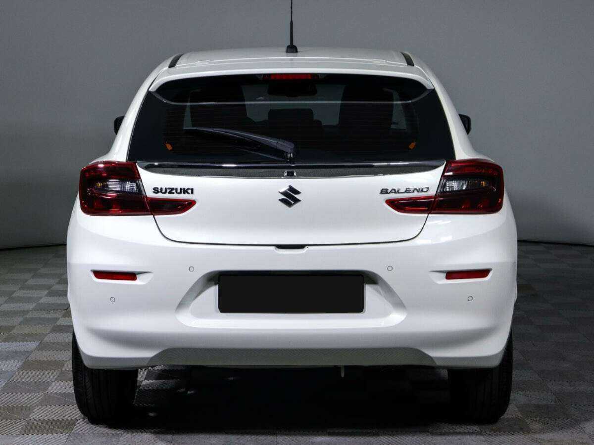Suzuki Baleno, 2022 Фото №6
