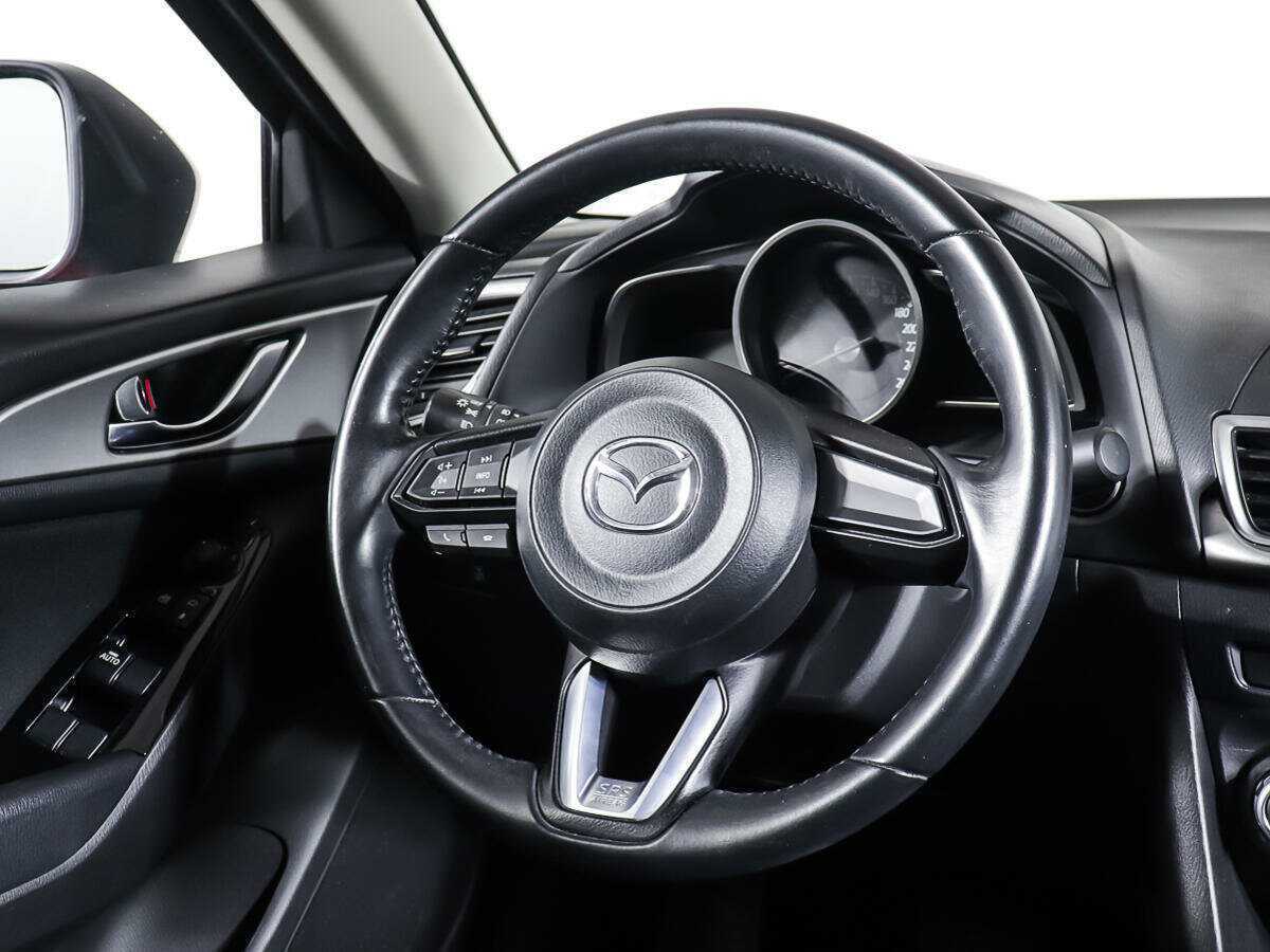 Mazda 3, 2018 Фото №17