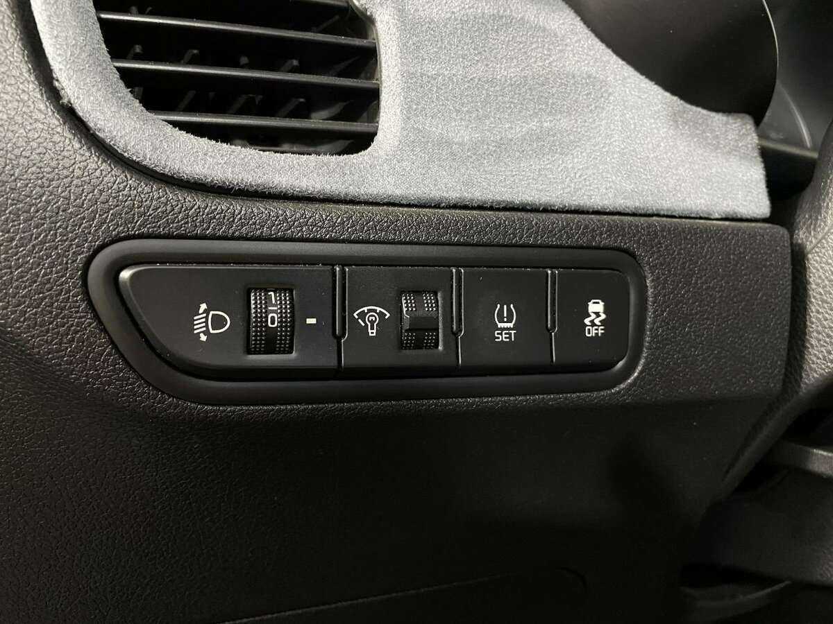 Kia Rio, 2017 Фото №9