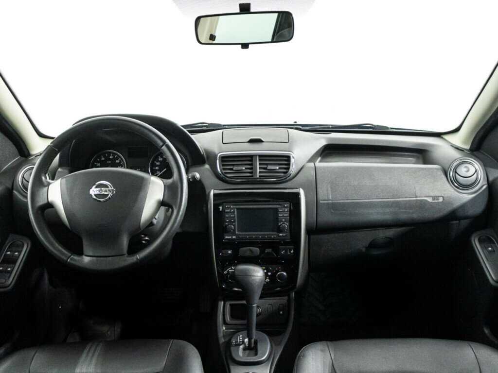 Nissan Terrano, 2015 Фото №12