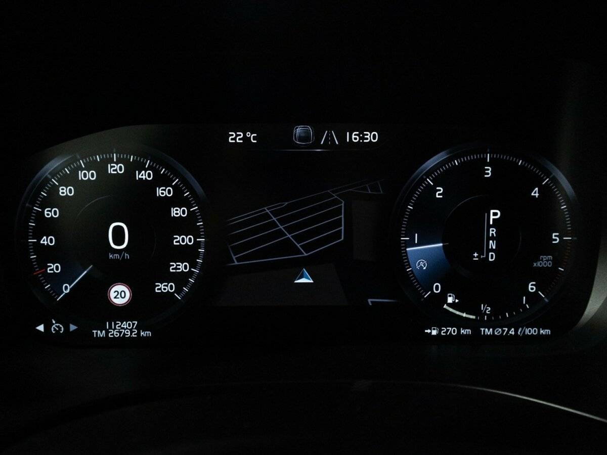 Volvo XC60, 2018 Фото №12