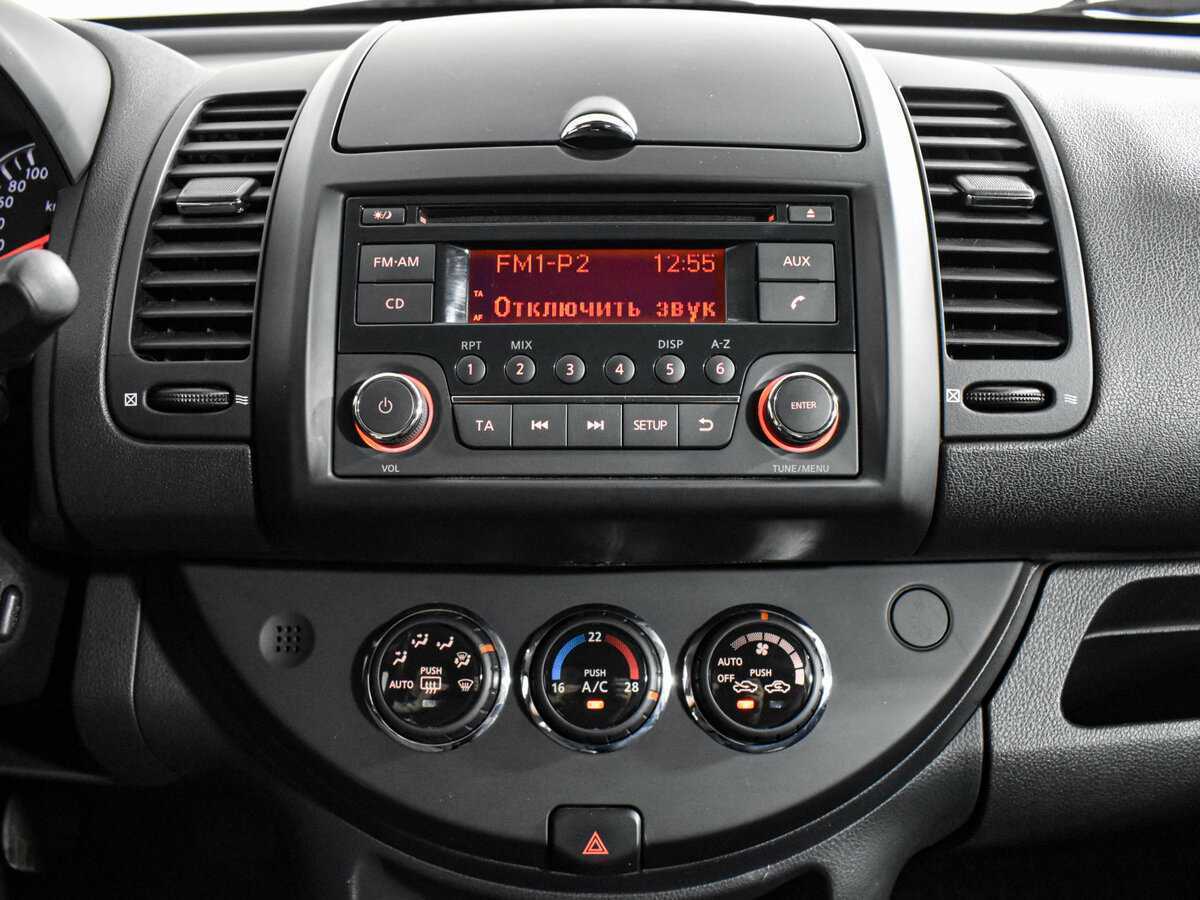 Nissan Note, 2013 Фото №16