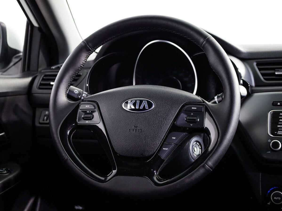 Kia Rio, 2016 Фото №13