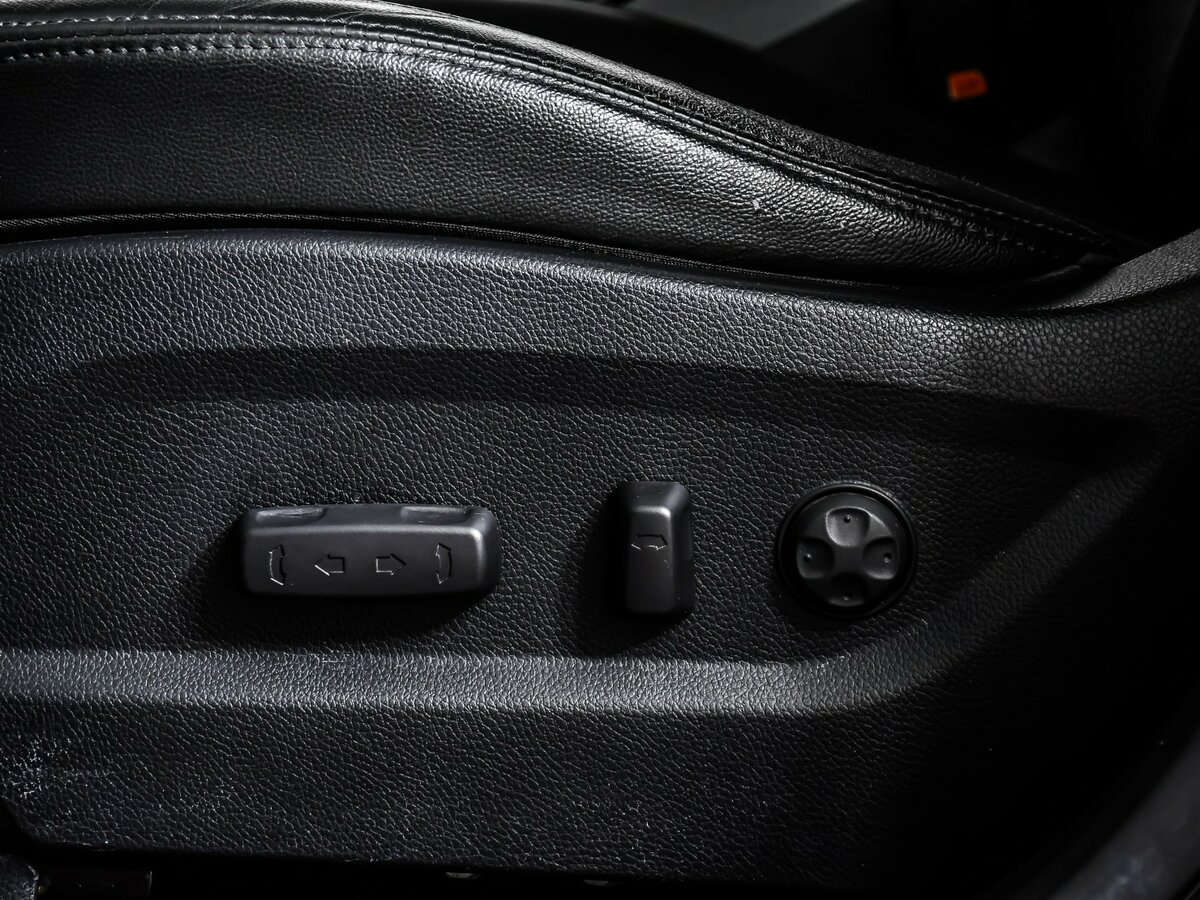 Hyundai Santa Fe III Рестайлинг, 2017 Фото №15