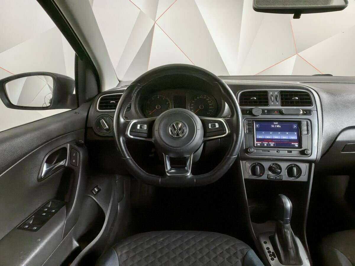 Volkswagen Polo, 2019 Фото №15
