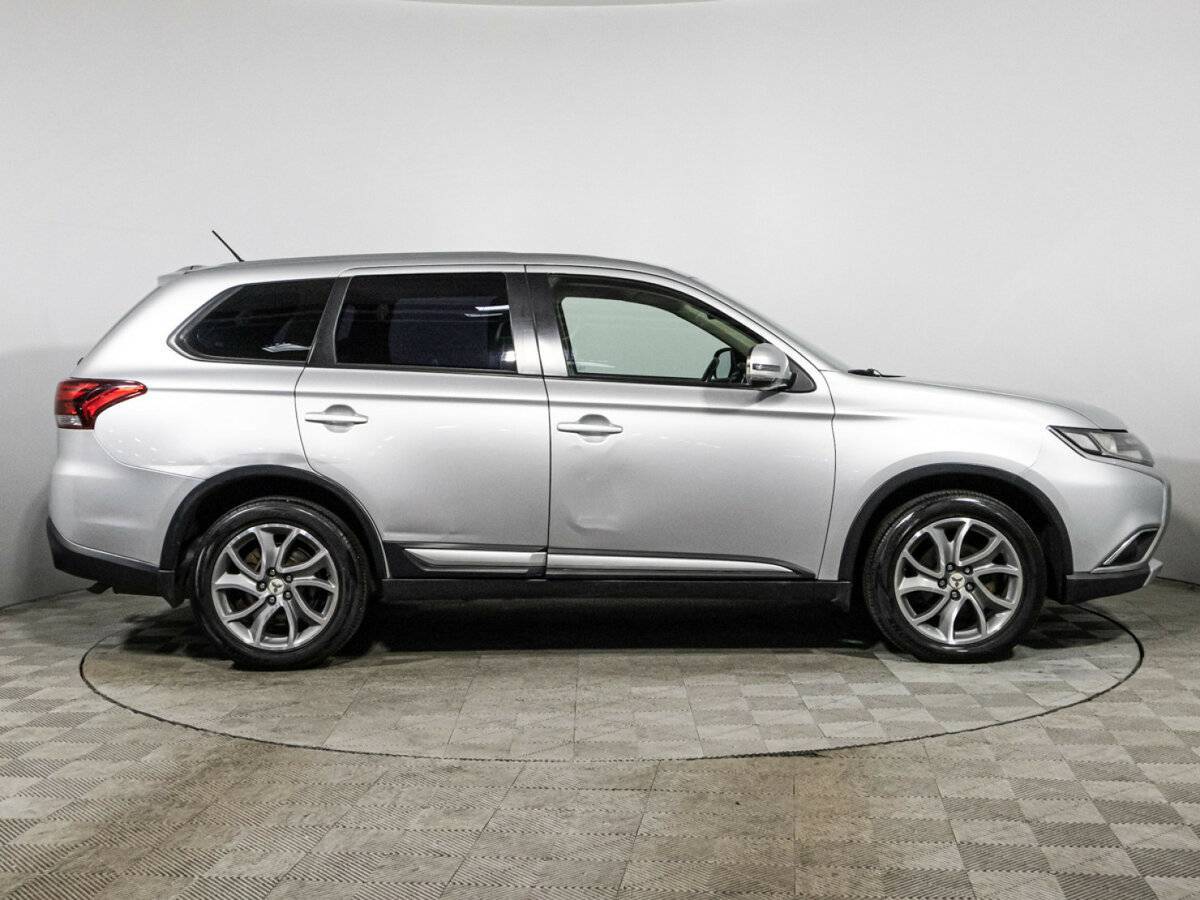 Mitsubishi Outlander, 2016 Фото №4